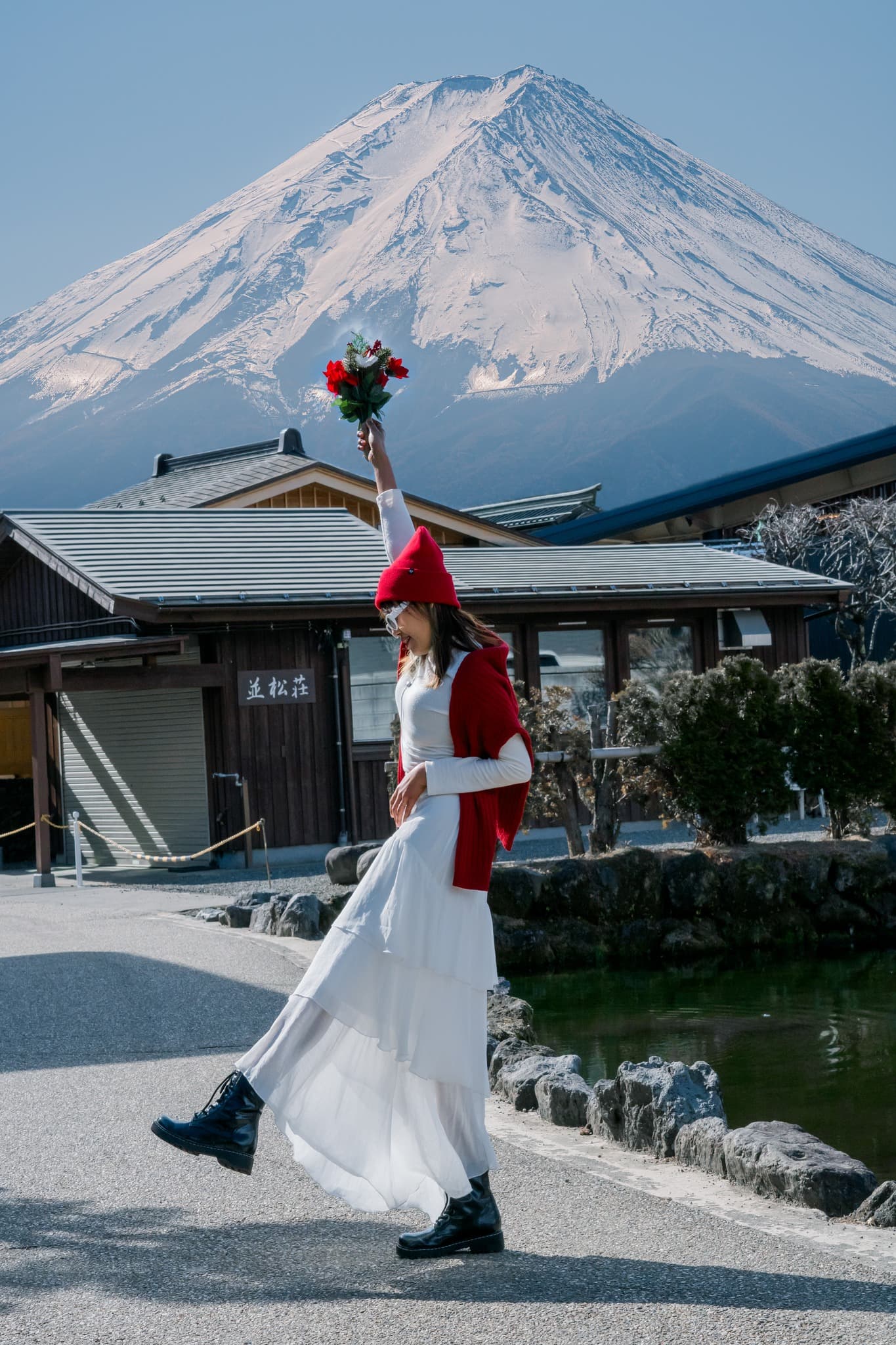 mt-fuji-romantic-couple-photography-guide